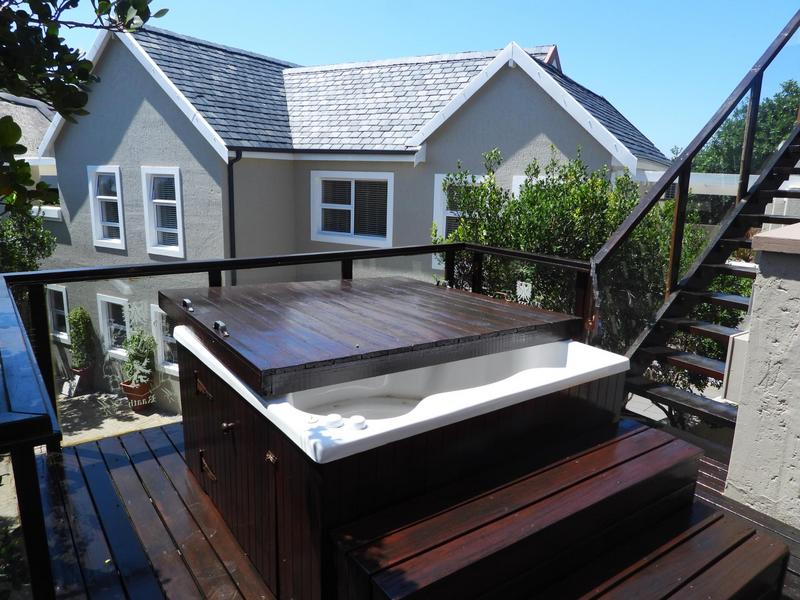 4 Bedroom Property for Sale in Wilderness Western Cape